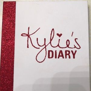 Kylie Diary 2016 Valentine’s Day Palette